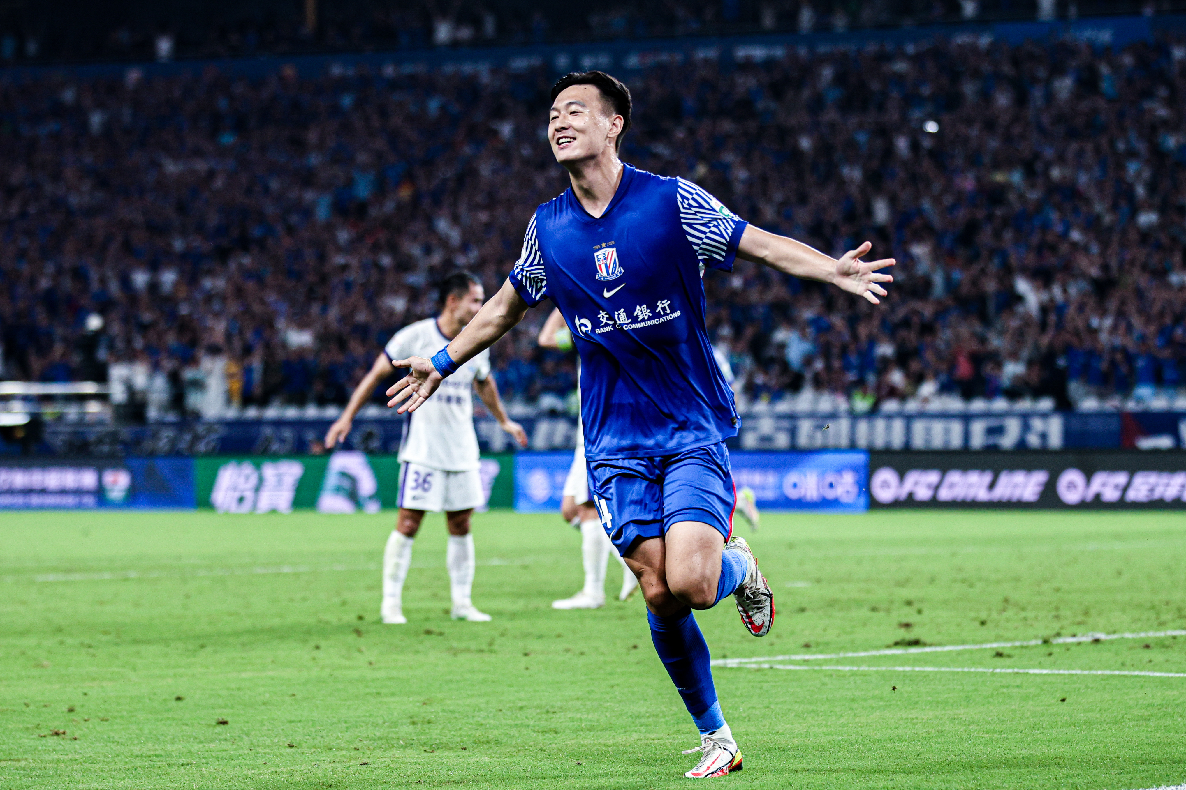 上海球员表现亮眼，为球队锦上添花