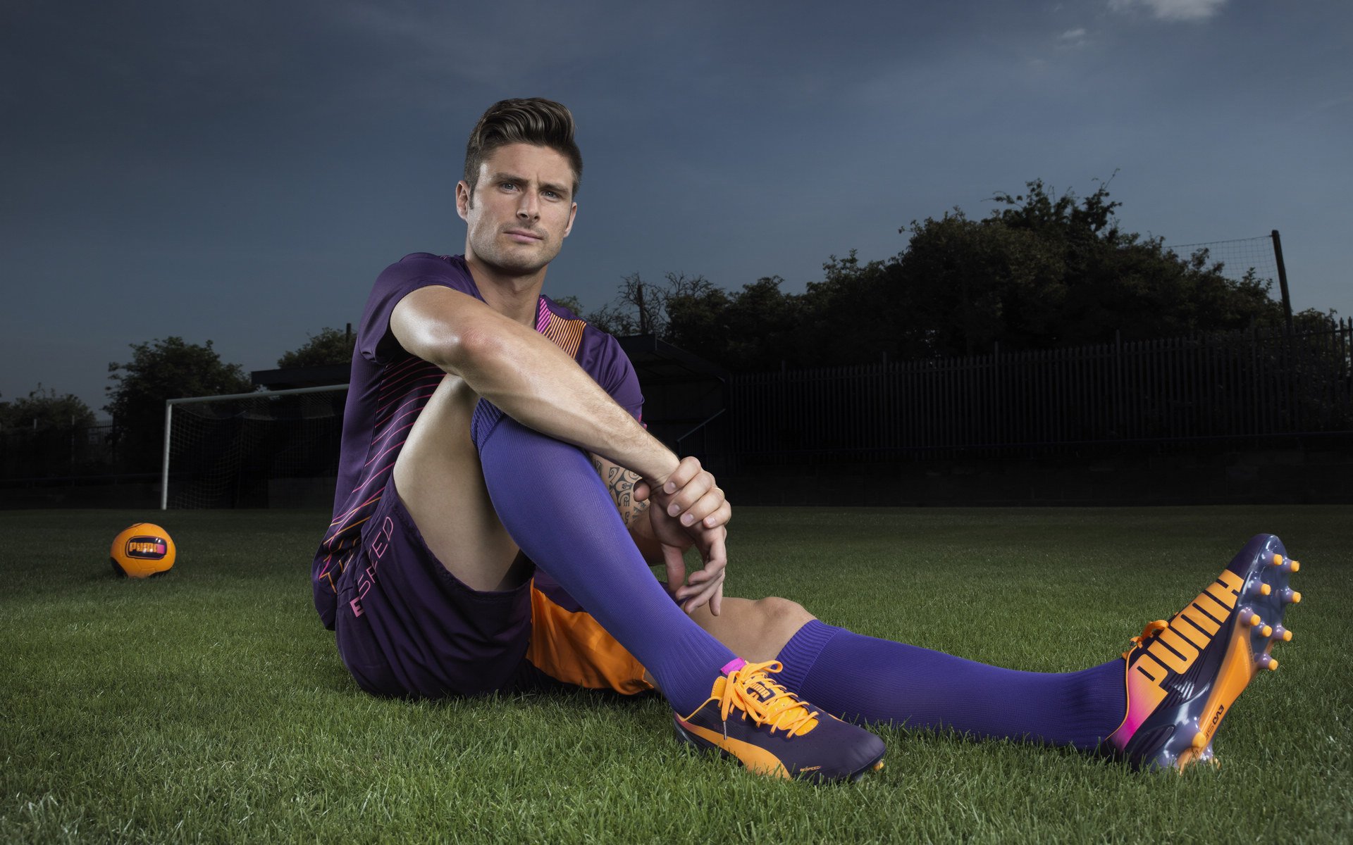 DBGame-意甲焦点战与雷霆强行终结新疆队，体育世界里的唯一性瞬间