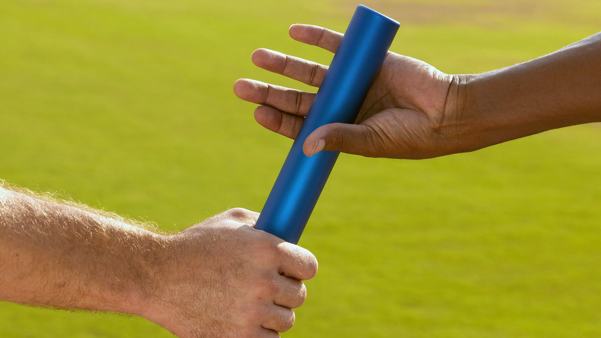 南美风暴与欧洲锋芒，智利横扫乌拉圭背后的本泽马启示